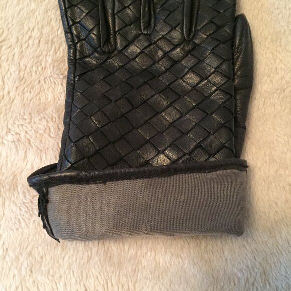 ISOTONER  Black leather gloves sz 7 - Picture 5 of 9